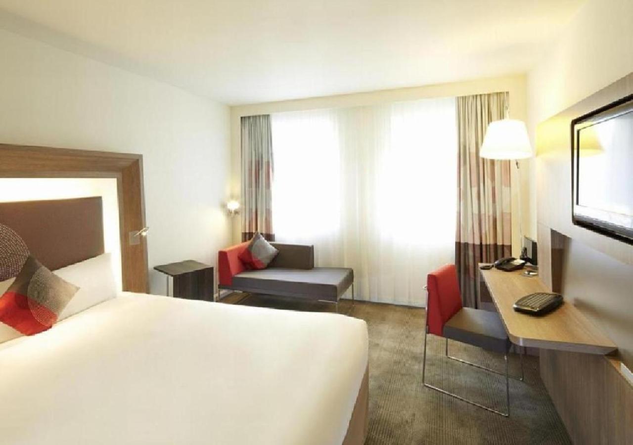 Novotel London Heathrow Airport T1 T2 And T3 Hayes  Ngoại thất bức ảnh