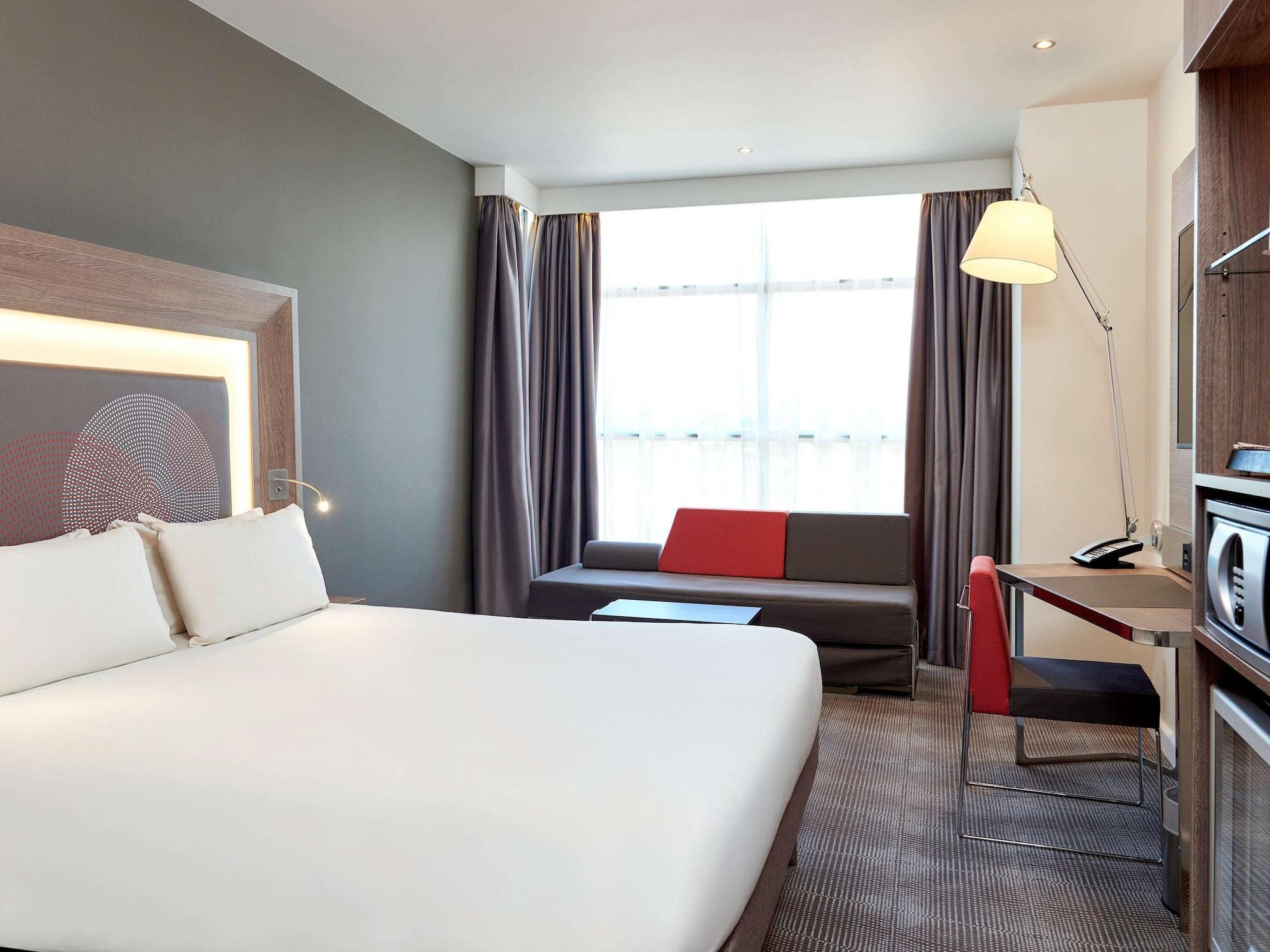 Novotel London Heathrow Airport T1 T2 And T3 Hayes  Ngoại thất bức ảnh