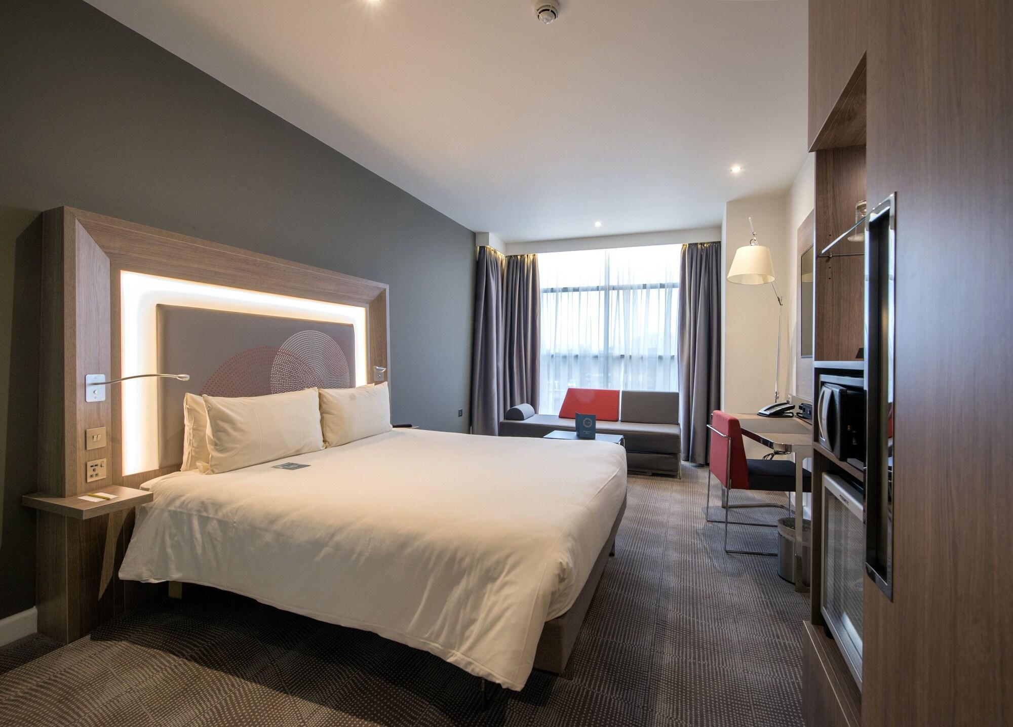 Novotel London Heathrow Airport T1 T2 And T3 Hayes  Ngoại thất bức ảnh