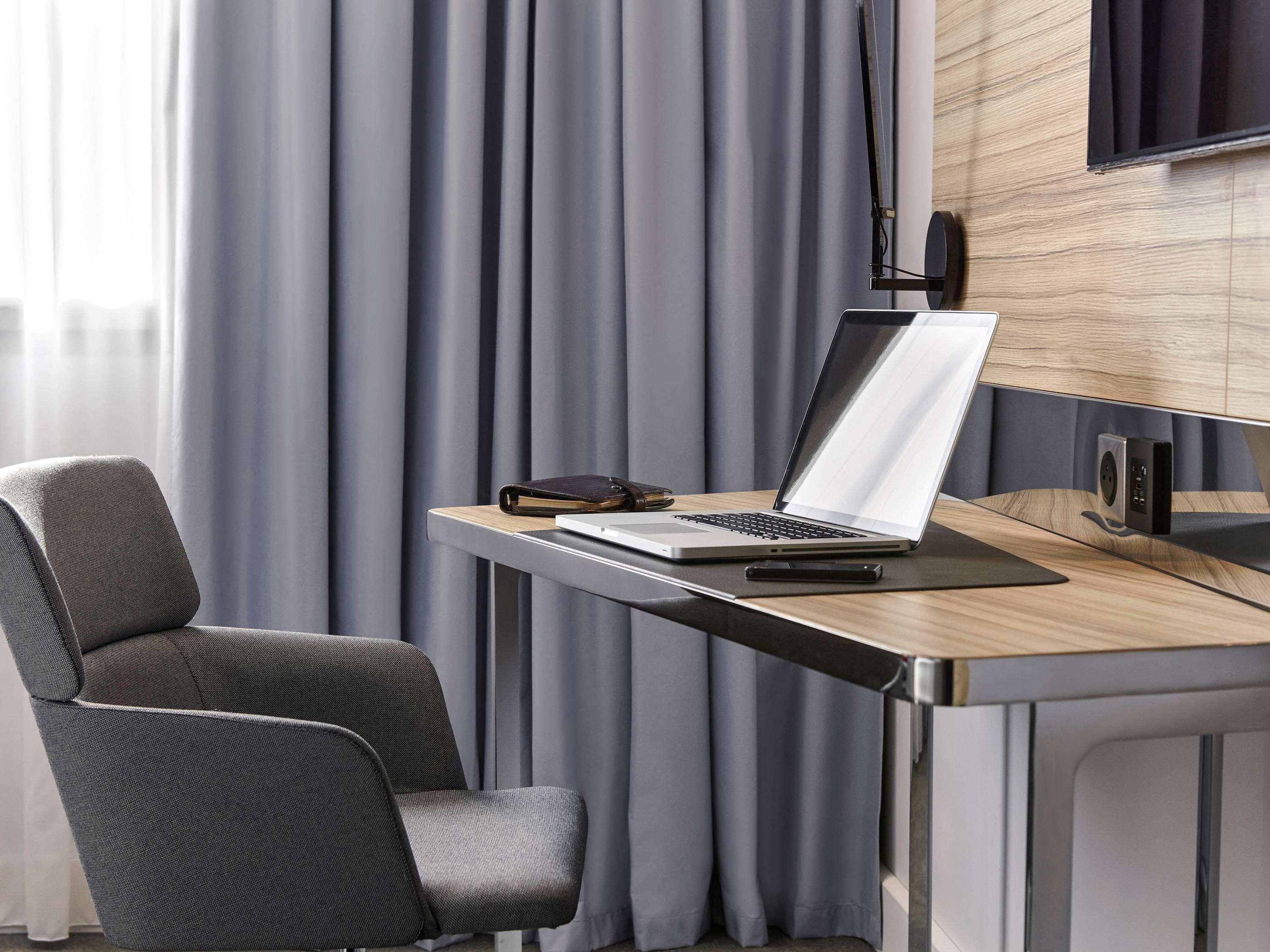 Novotel London Heathrow Airport T1 T2 And T3 Hayes  Ngoại thất bức ảnh