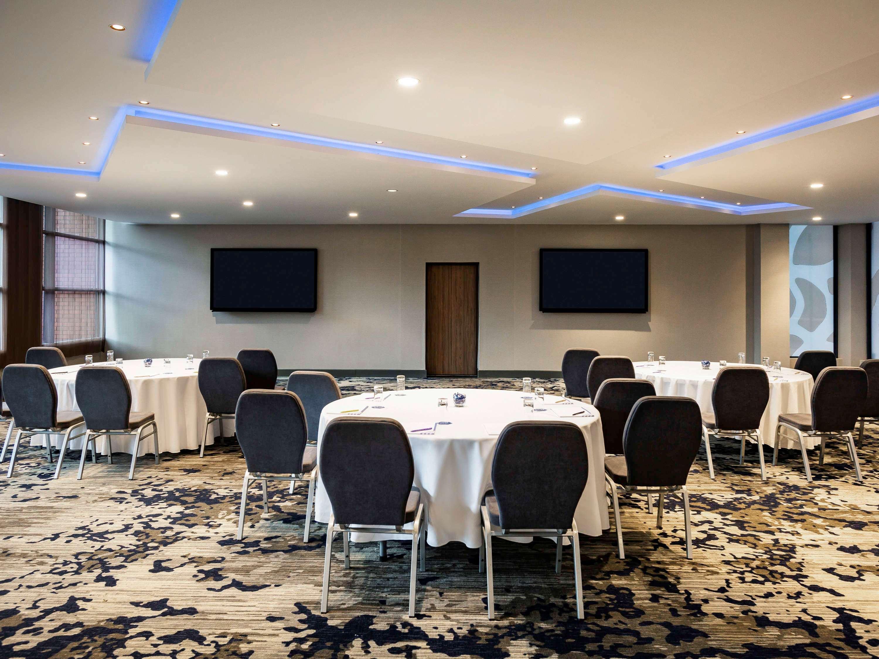 Novotel London Heathrow Airport T1 T2 And T3 Hayes  Ngoại thất bức ảnh
