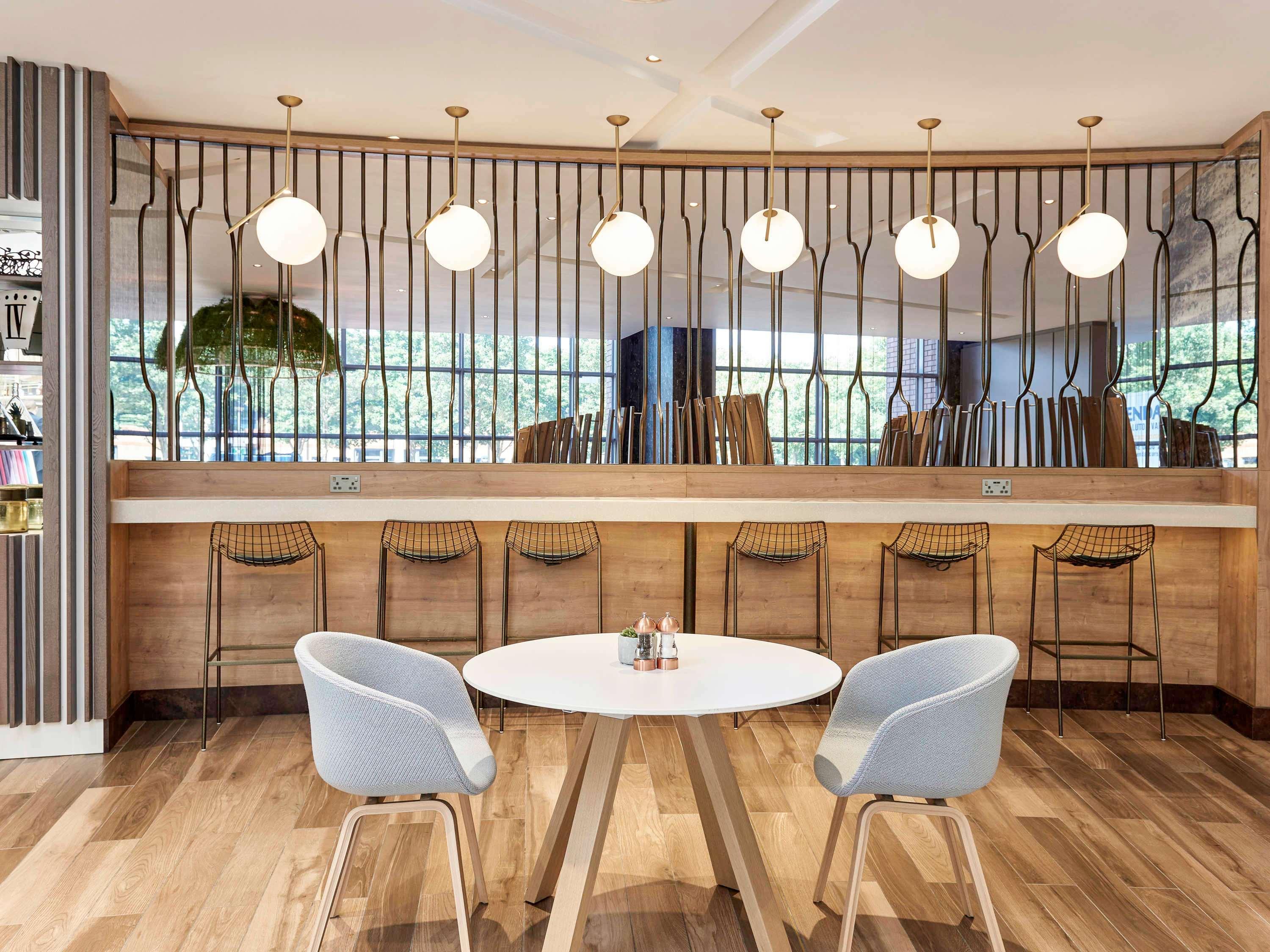 Novotel London Heathrow Airport T1 T2 And T3 Hayes  Ngoại thất bức ảnh