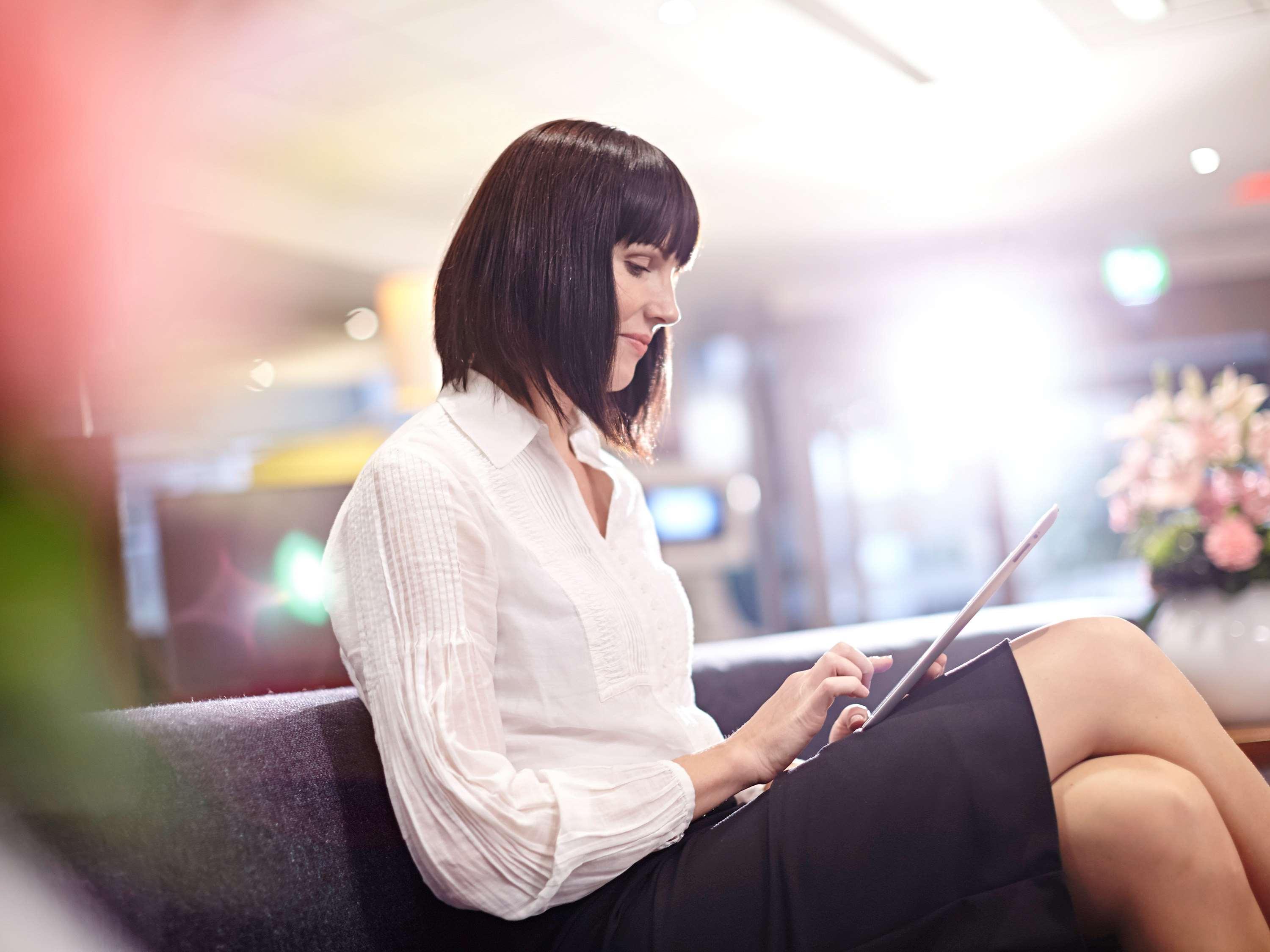 Novotel London Heathrow Airport T1 T2 And T3 Hayes  Ngoại thất bức ảnh