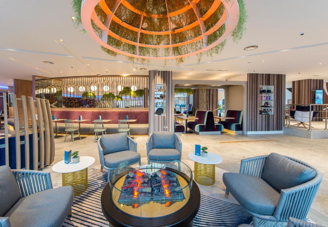 Novotel London Heathrow Airport T1 T2 And T3 Hayes  Ngoại thất bức ảnh