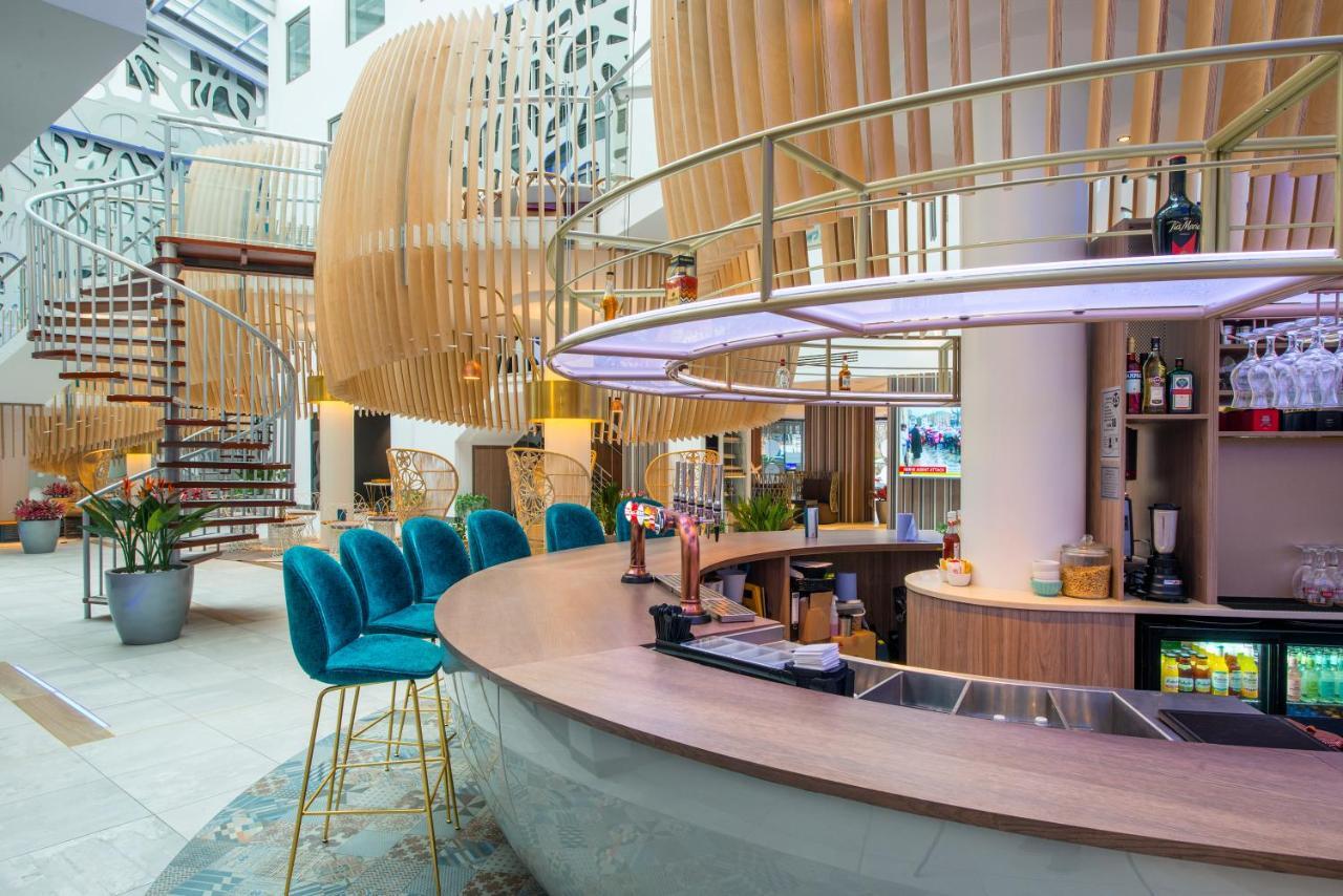 Novotel London Heathrow Airport T1 T2 And T3 Hayes  Ngoại thất bức ảnh